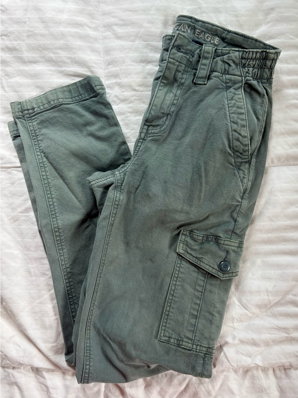 American Eagle Outfitters Women’s Stretch Cargo Straight Pants